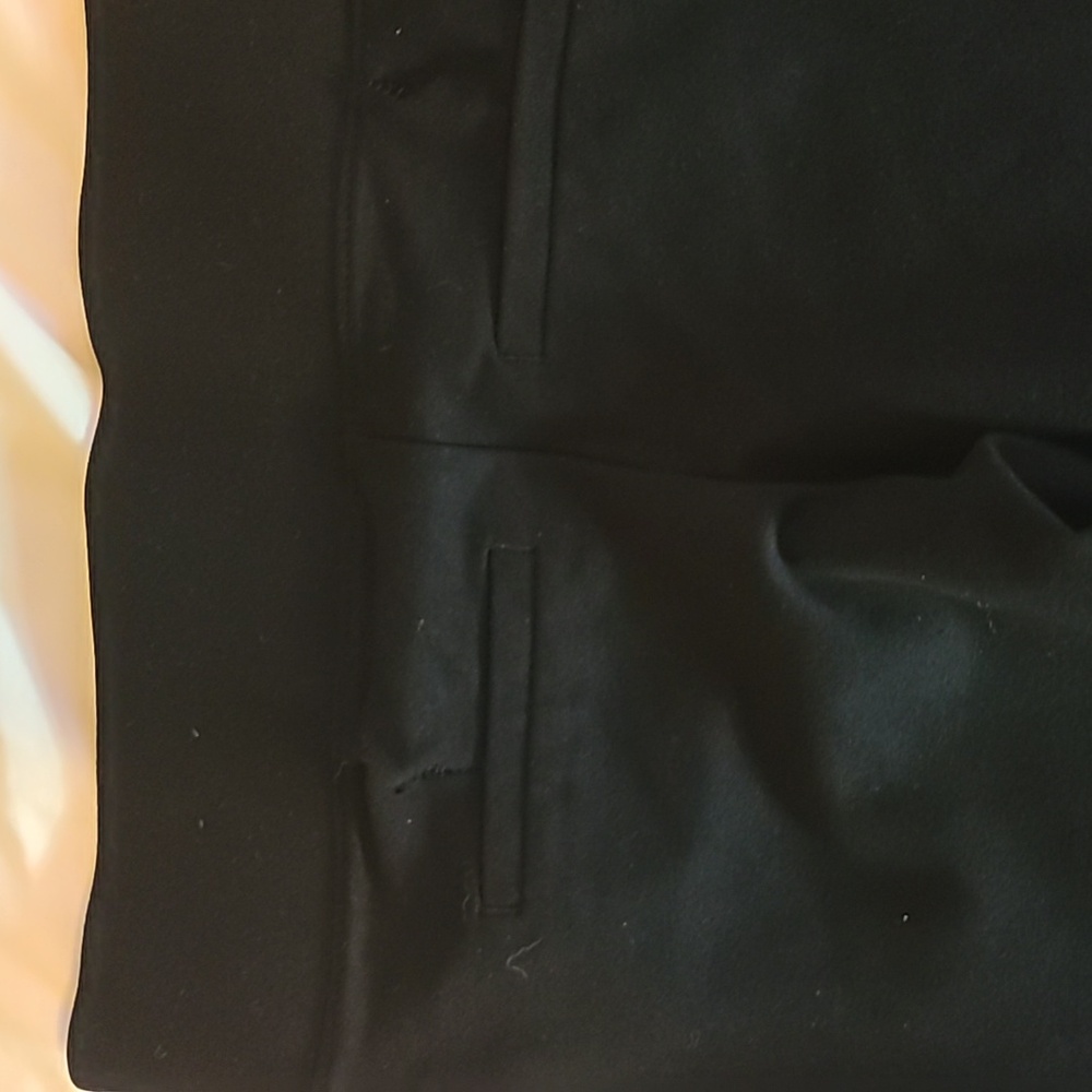 Torrid Black Pixie Pants Sz. 00r - image 5